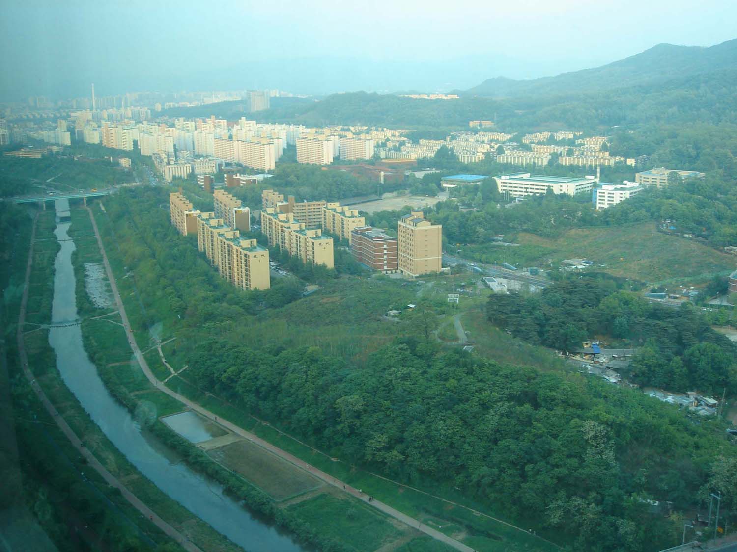 �ܺ����� - ��