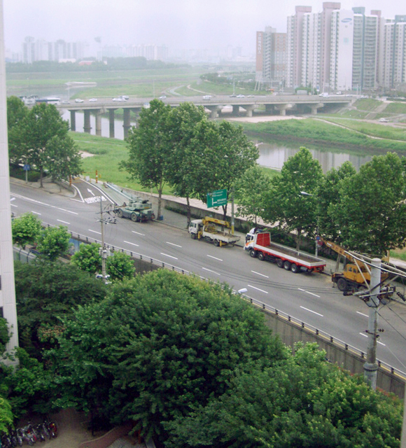 �ܺ����� - ��