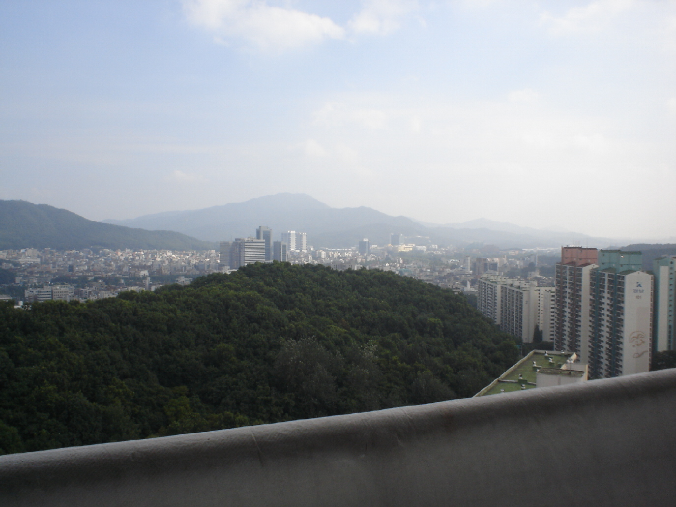 �ܺ����� - ��